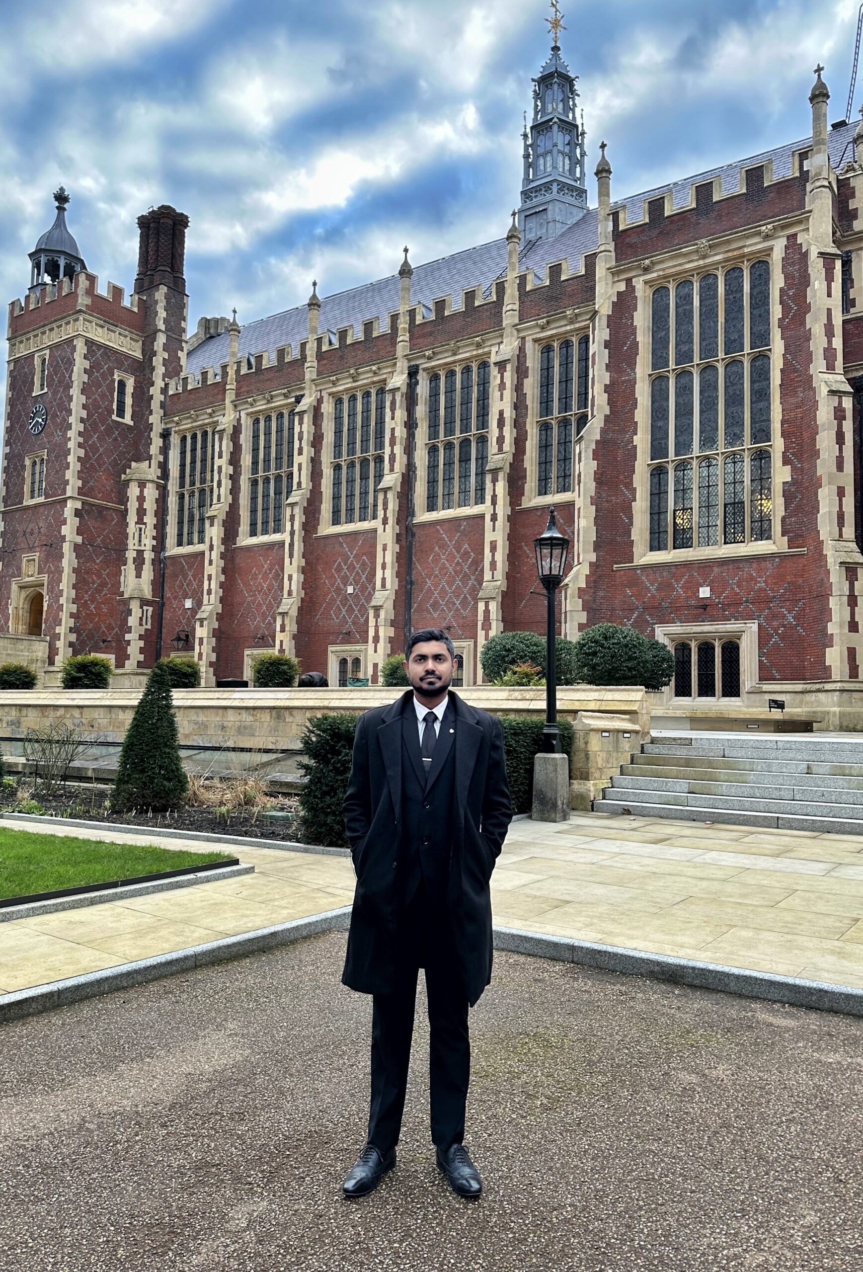 chef-1 Ahsan Abid Naich- Partner Naich Law firm